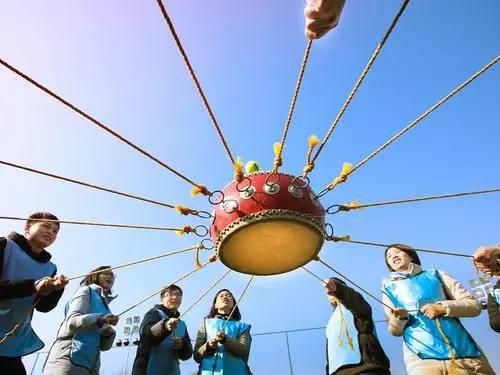 企業(yè)拓展 鼓動人心